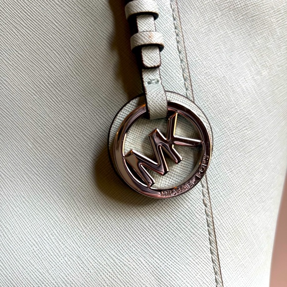 Michael Kors Shoulder Bag - Picture 3 of 5